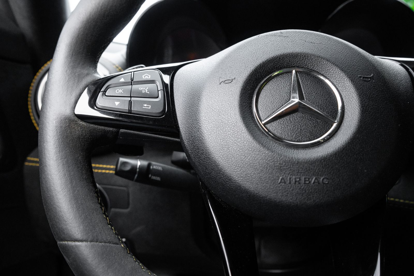 2018 Mercedes-Benz AMG GT R-7