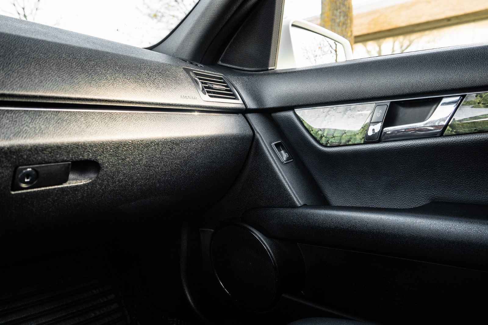 2010 Mercedes-Benz C-Class C 250-21