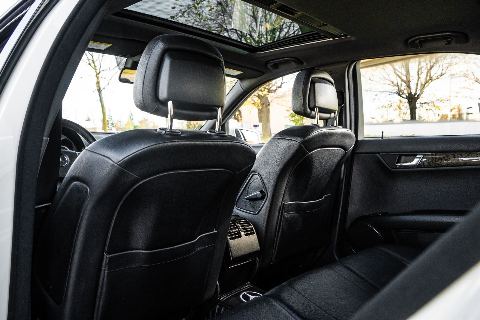 2010 Mercedes-Benz C-Class C 250-29