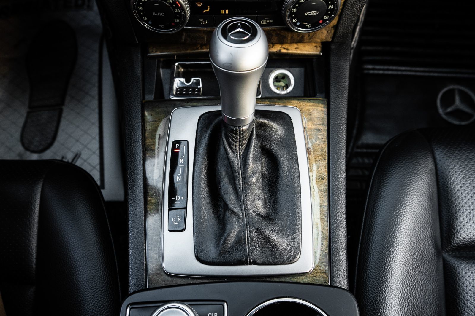 2010 Mercedes-Benz C-Class C 250-18