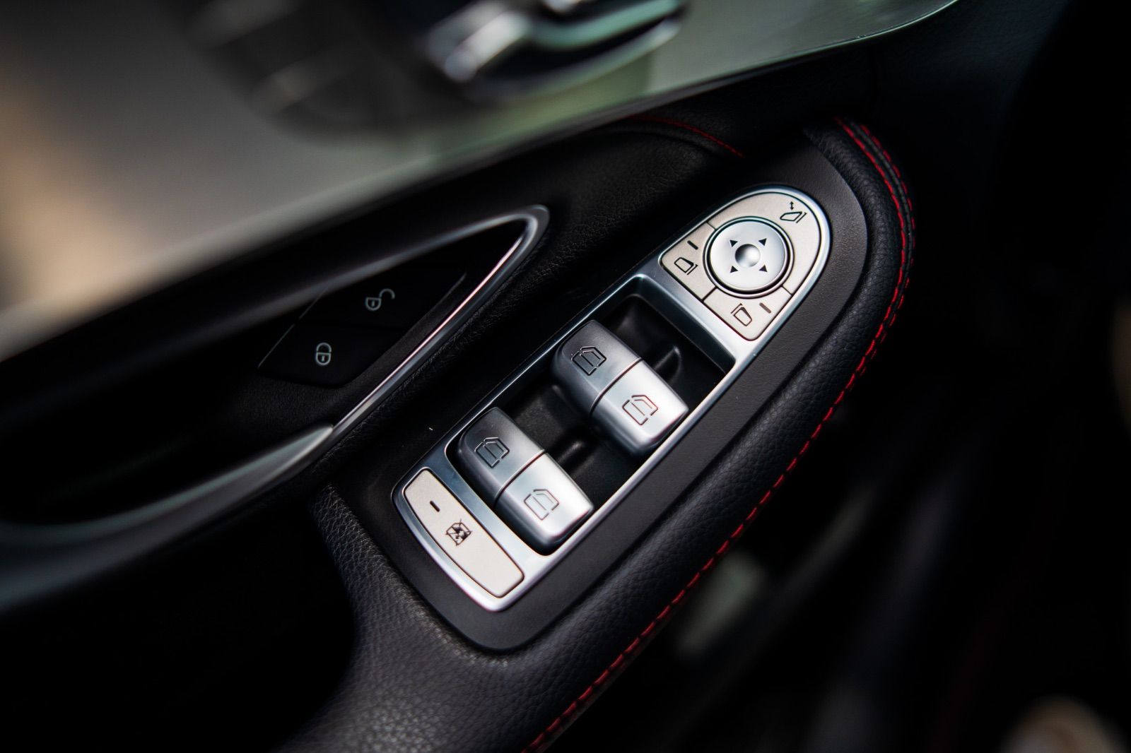 2017 Mercedes-Benz C-Class AMG C 43-27