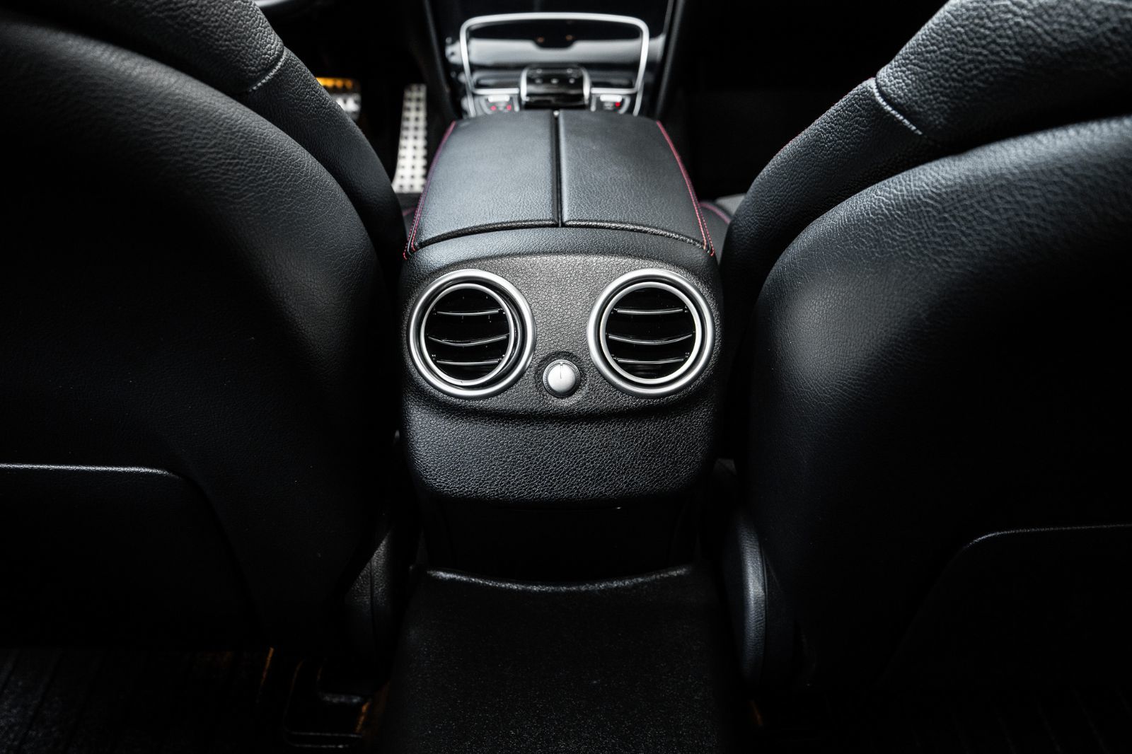 2018 Mercedes-Benz C-Class AMG C 43-29