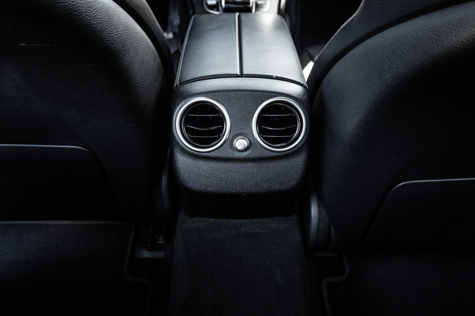 2018 Mercedes-Benz C-Class C 300-30