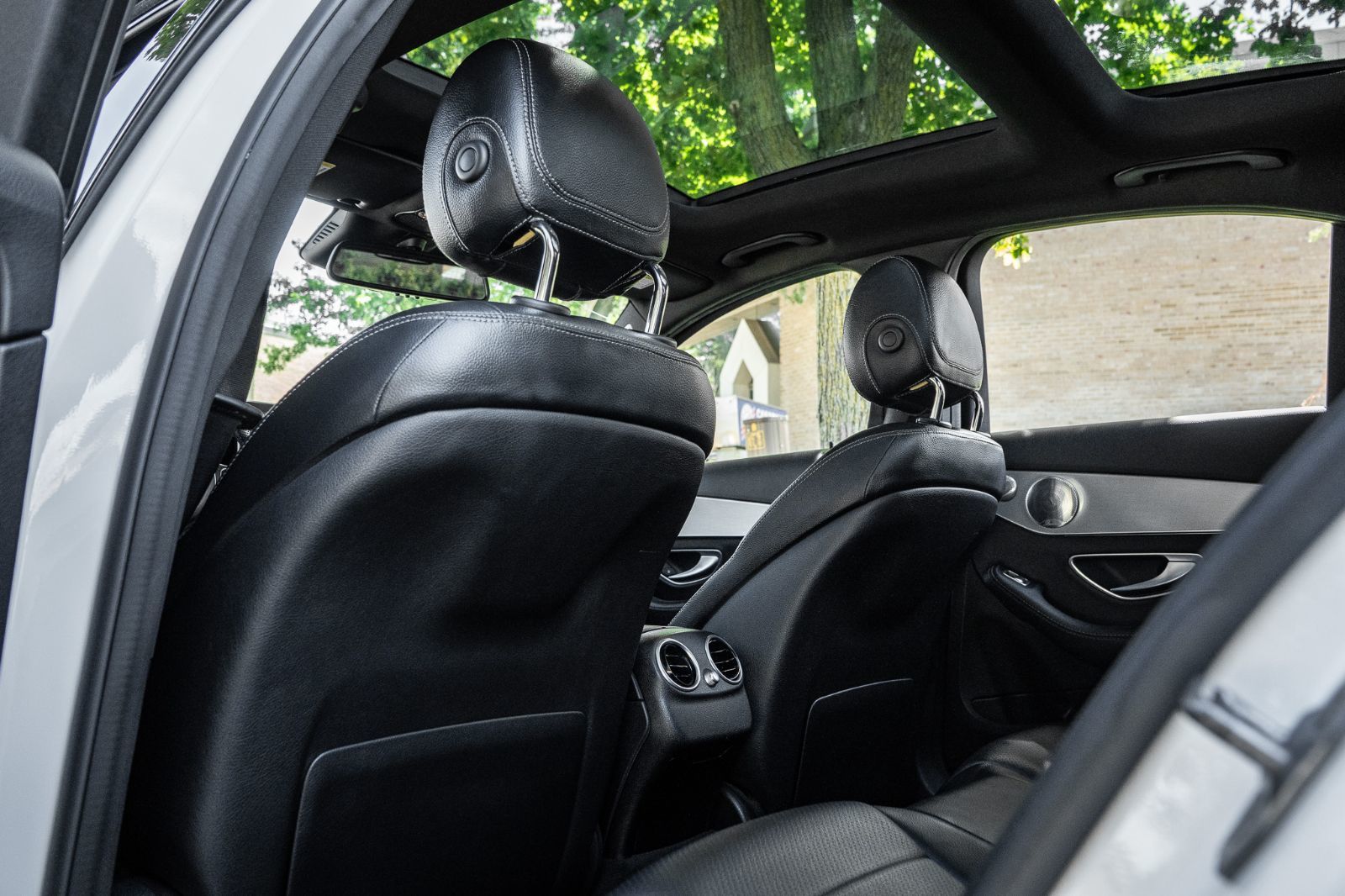 2018 Mercedes-Benz C-Class C 300-27