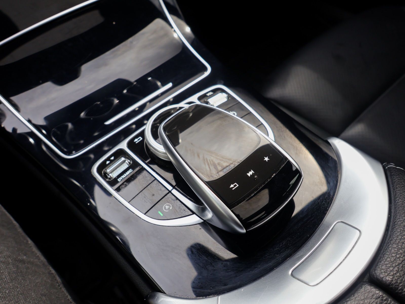 2018 Mercedes-Benz C-Class C 300-14