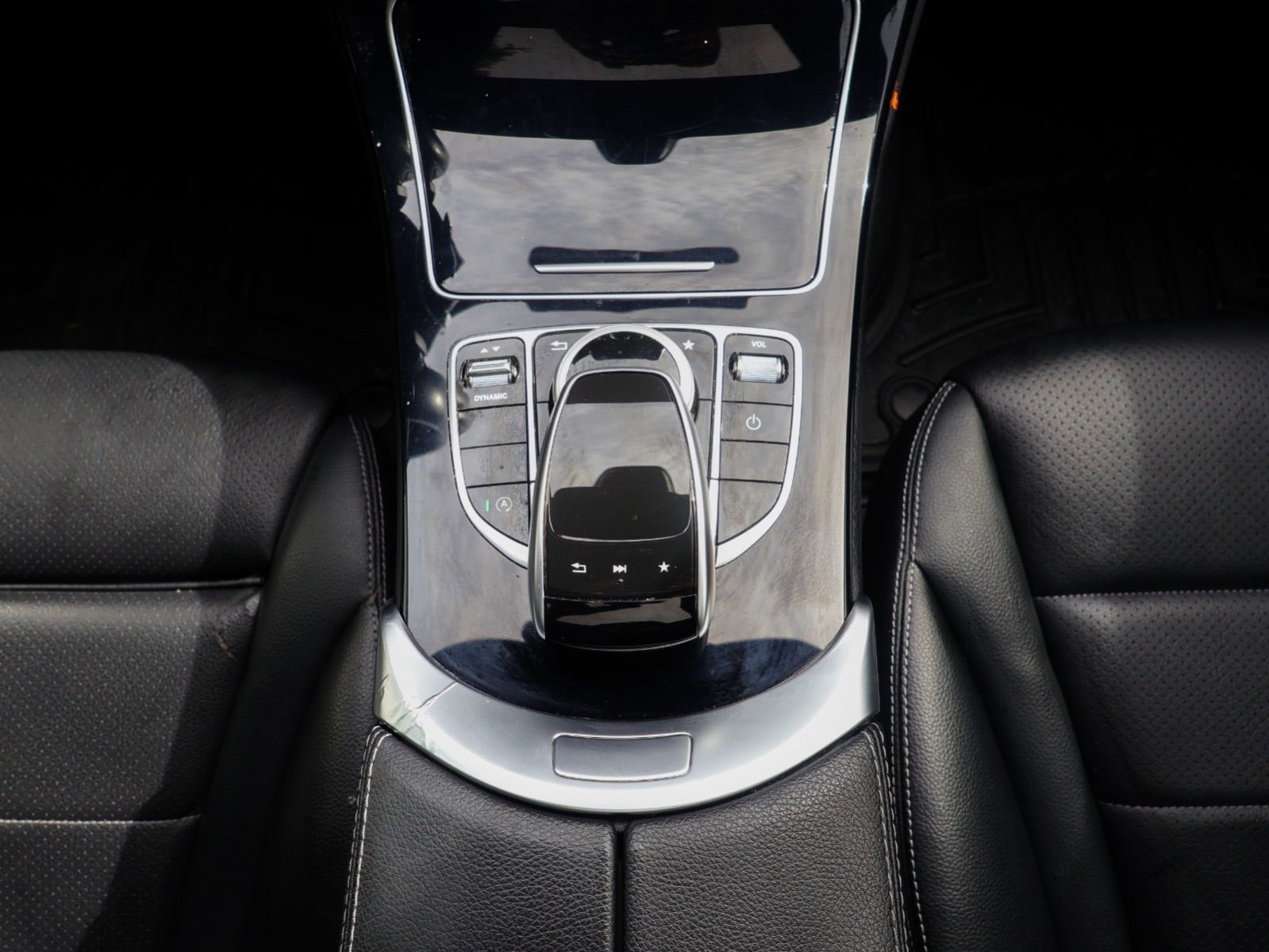 2018 Mercedes-Benz C-Class C 300-15