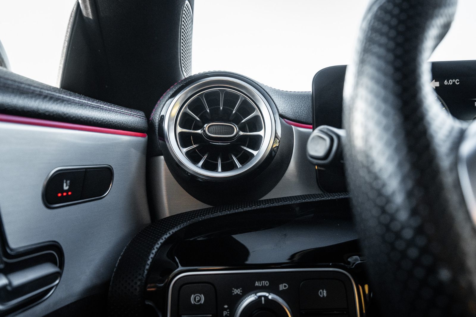 2023 Mercedes-Benz CLA 250-21