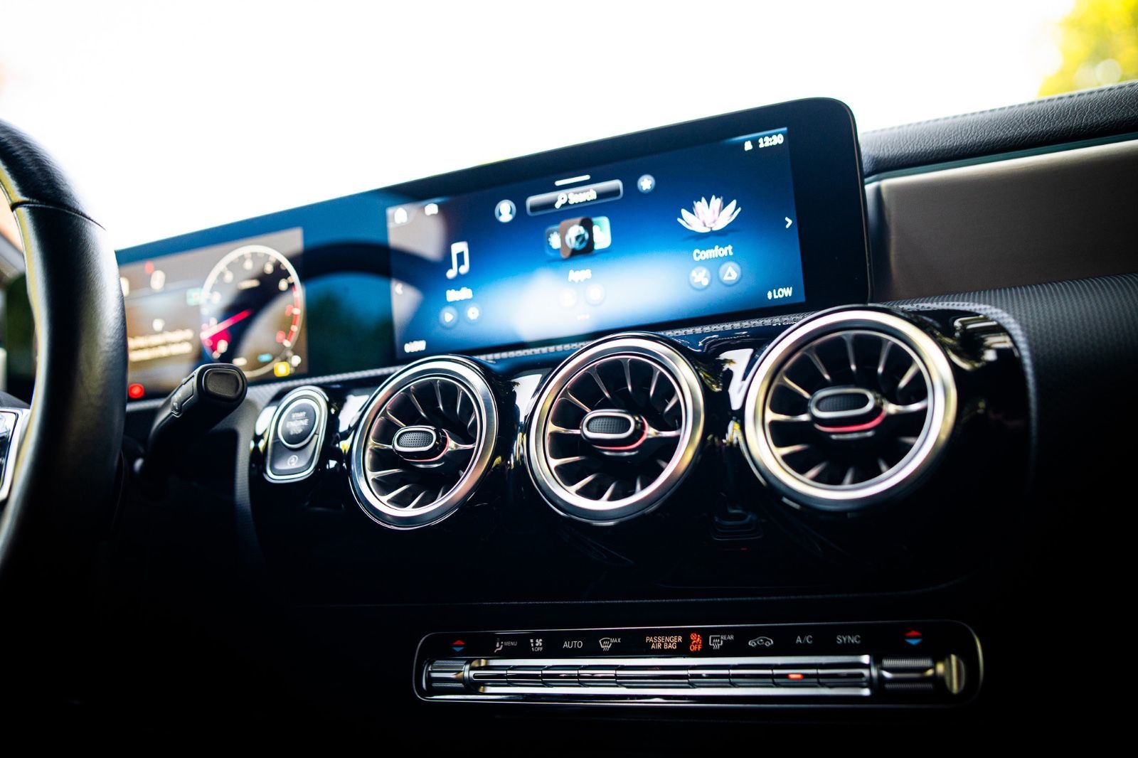 2025 Mercedes-Benz CLA 250-19