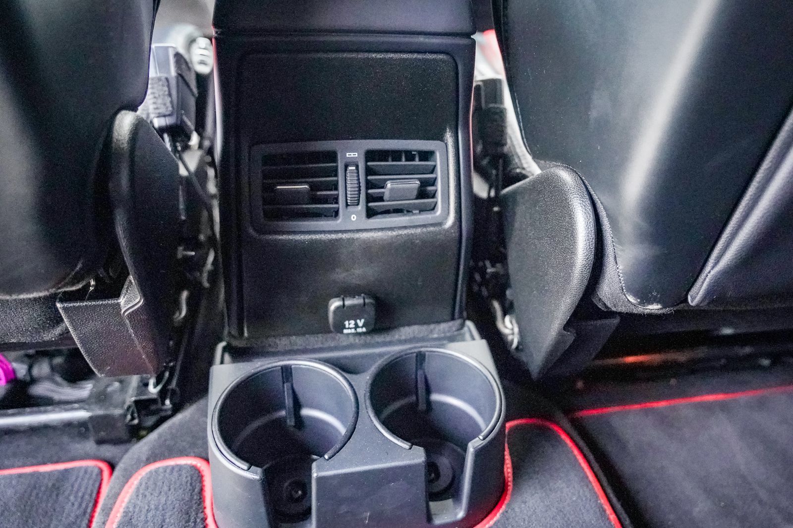 2016 Mercedes-Benz G-Class G 65 V12-30