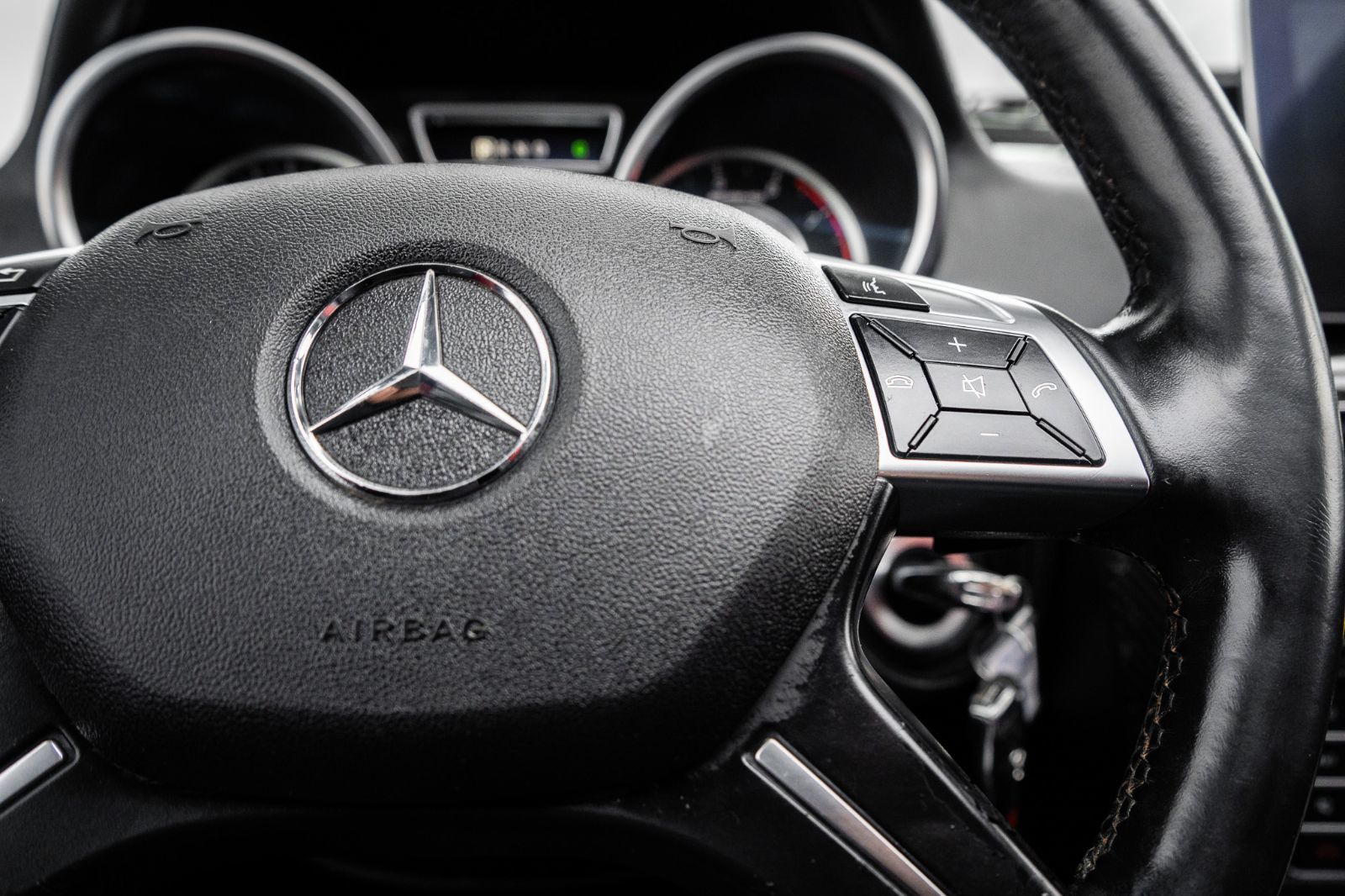 2017 Mercedes-Benz G-Class AMG G 63-18