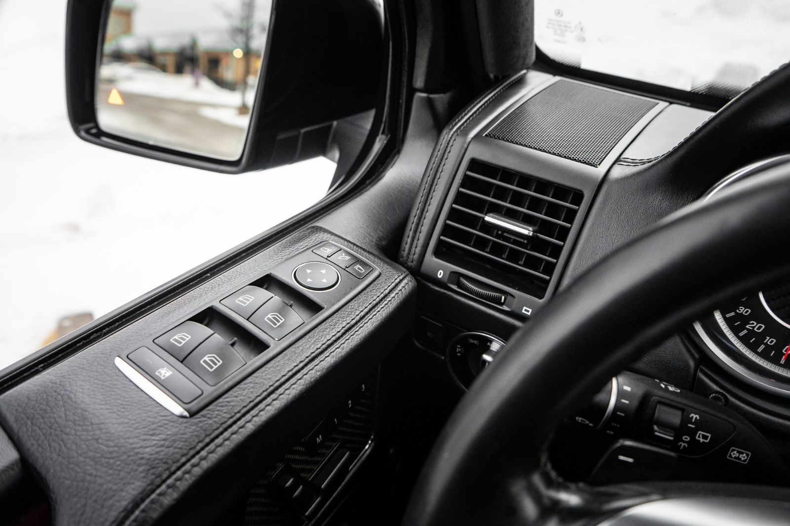 2017 Mercedes-Benz G-Class AMG G 63-26