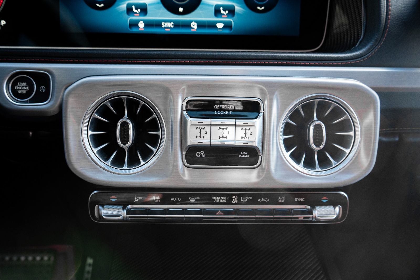 2025 Mercedes-Benz G-Class AMG G 63-13