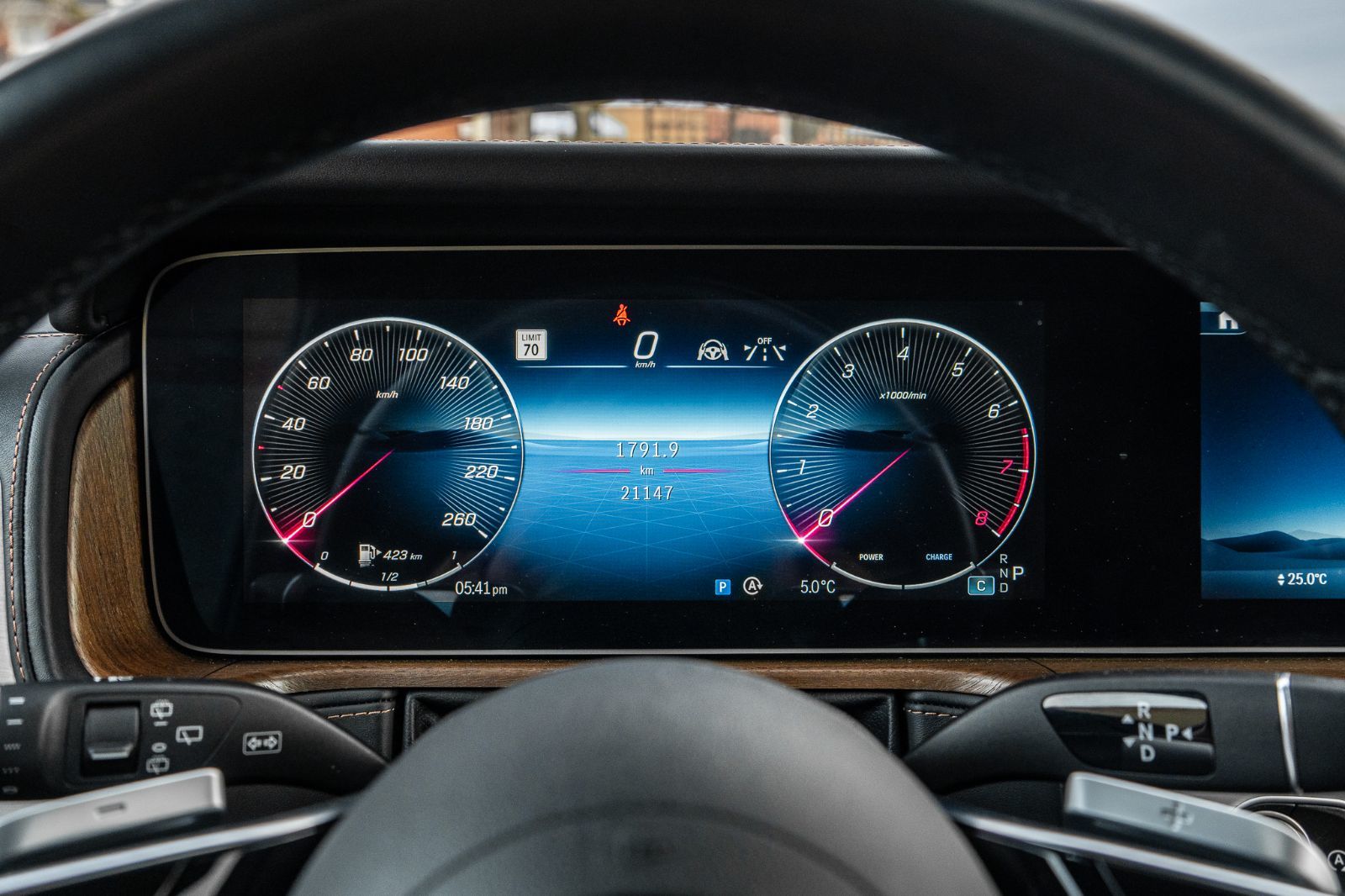 2025 Mercedes-Benz G-Class G 550-12