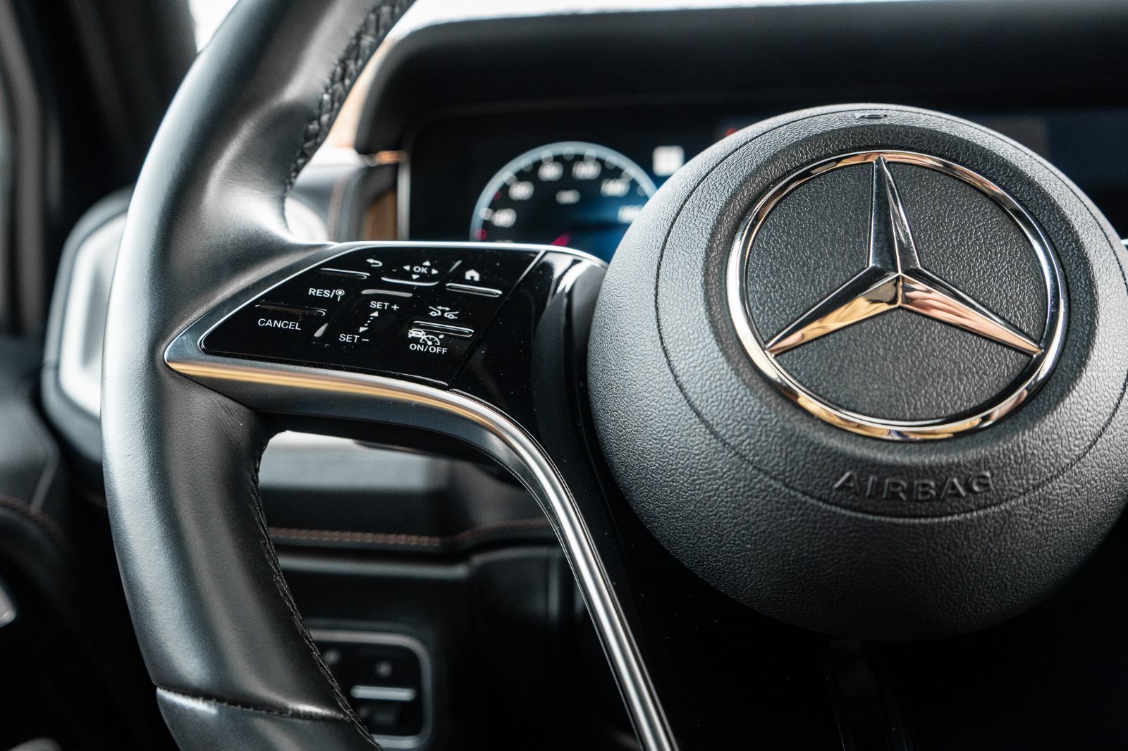 2025 Mercedes-Benz G-Class G 550-10