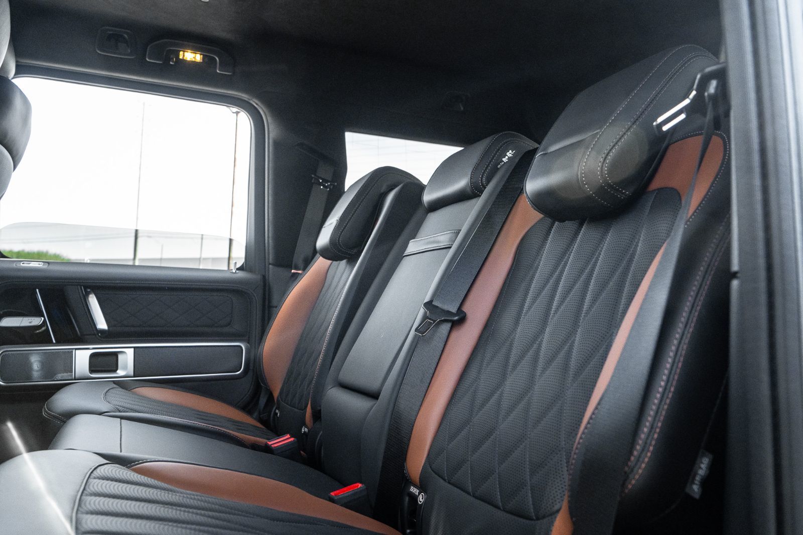 2026 Mercedes-Benz G-Class G 550-31