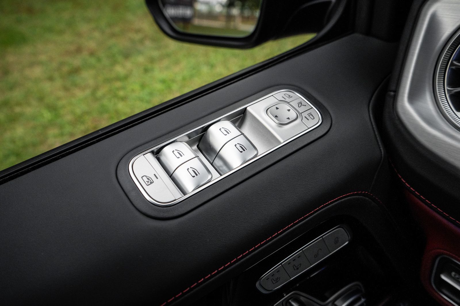 2026 Mercedes-Benz G-Class AMG G 63-25