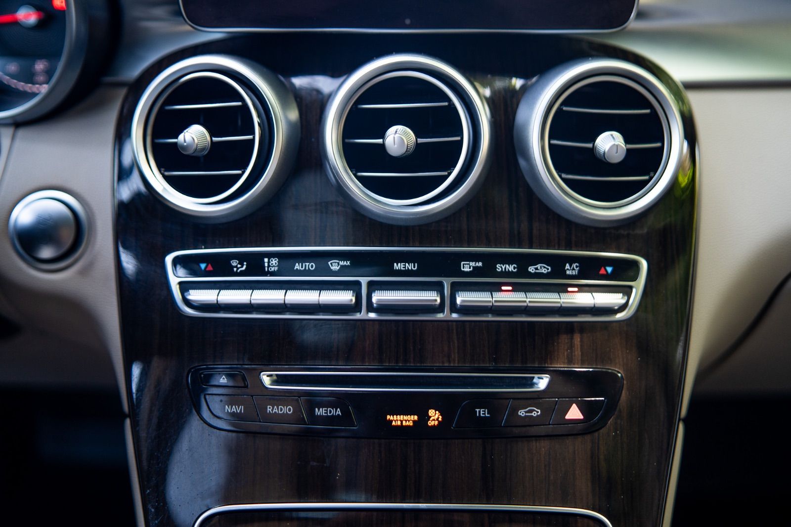 2018 Mercedes-Benz GLC 300-17