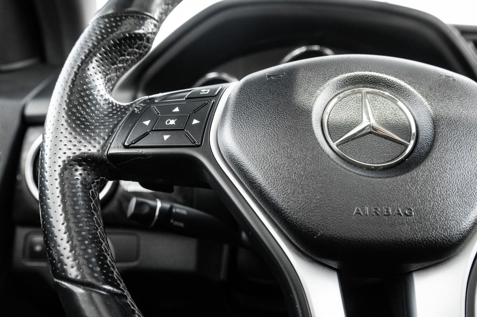 2015 Mercedes-Benz GLK-Class GLK 250 BlueTec-10