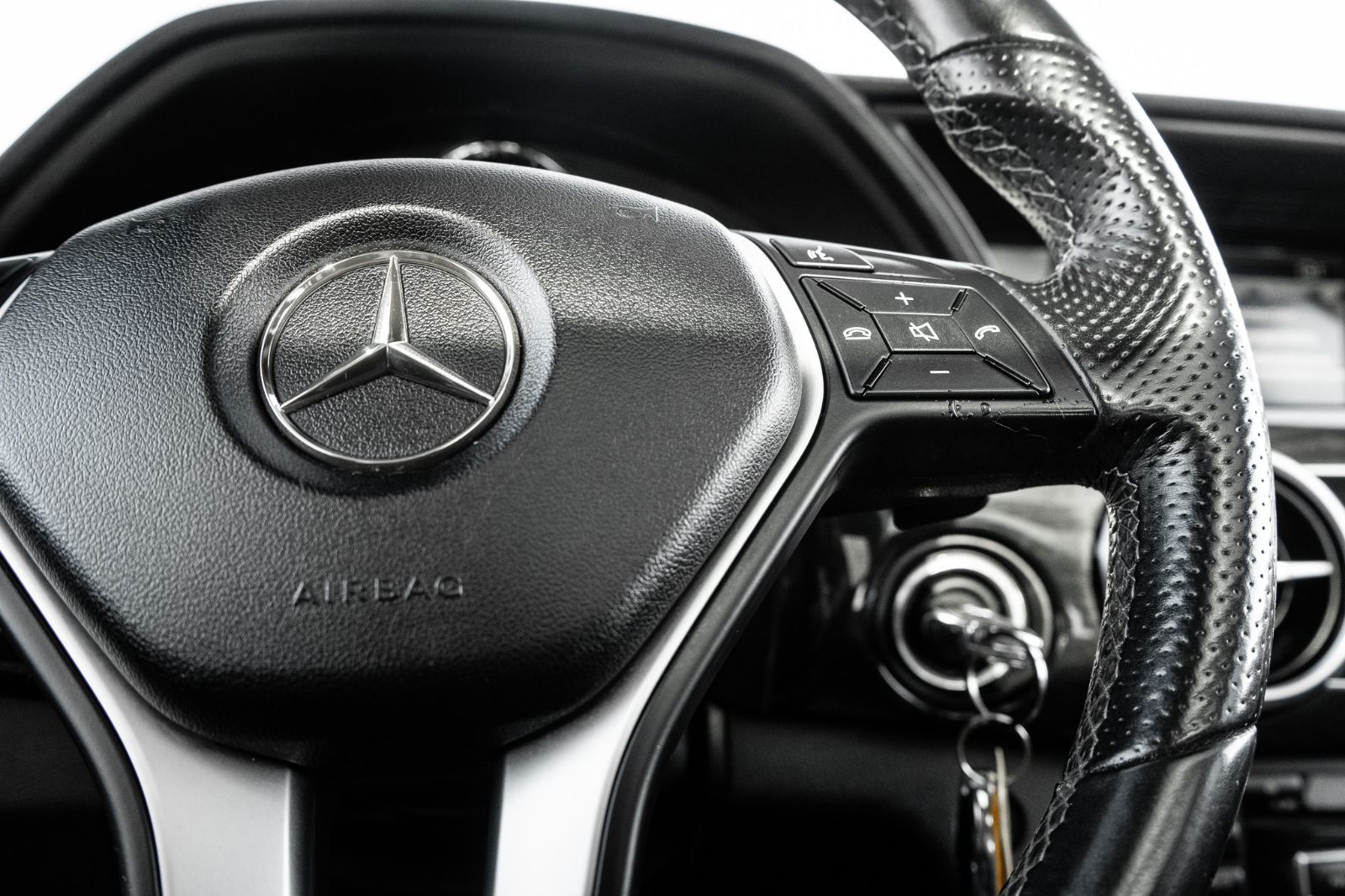 2015 Mercedes-Benz GLK-Class GLK 250 BlueTec-11