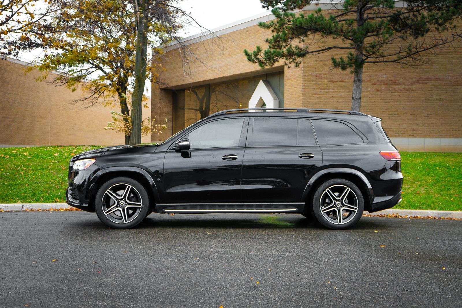 2023 Mercedes-Benz GLS 580-4