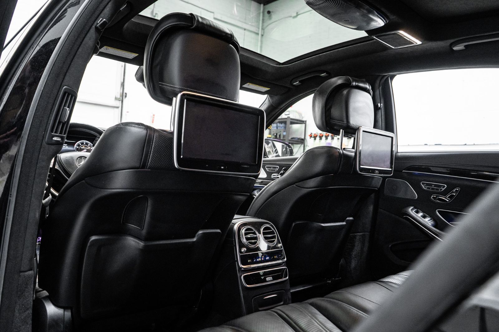 2014 Mercedes-Benz S-Class S 63 AMG-24