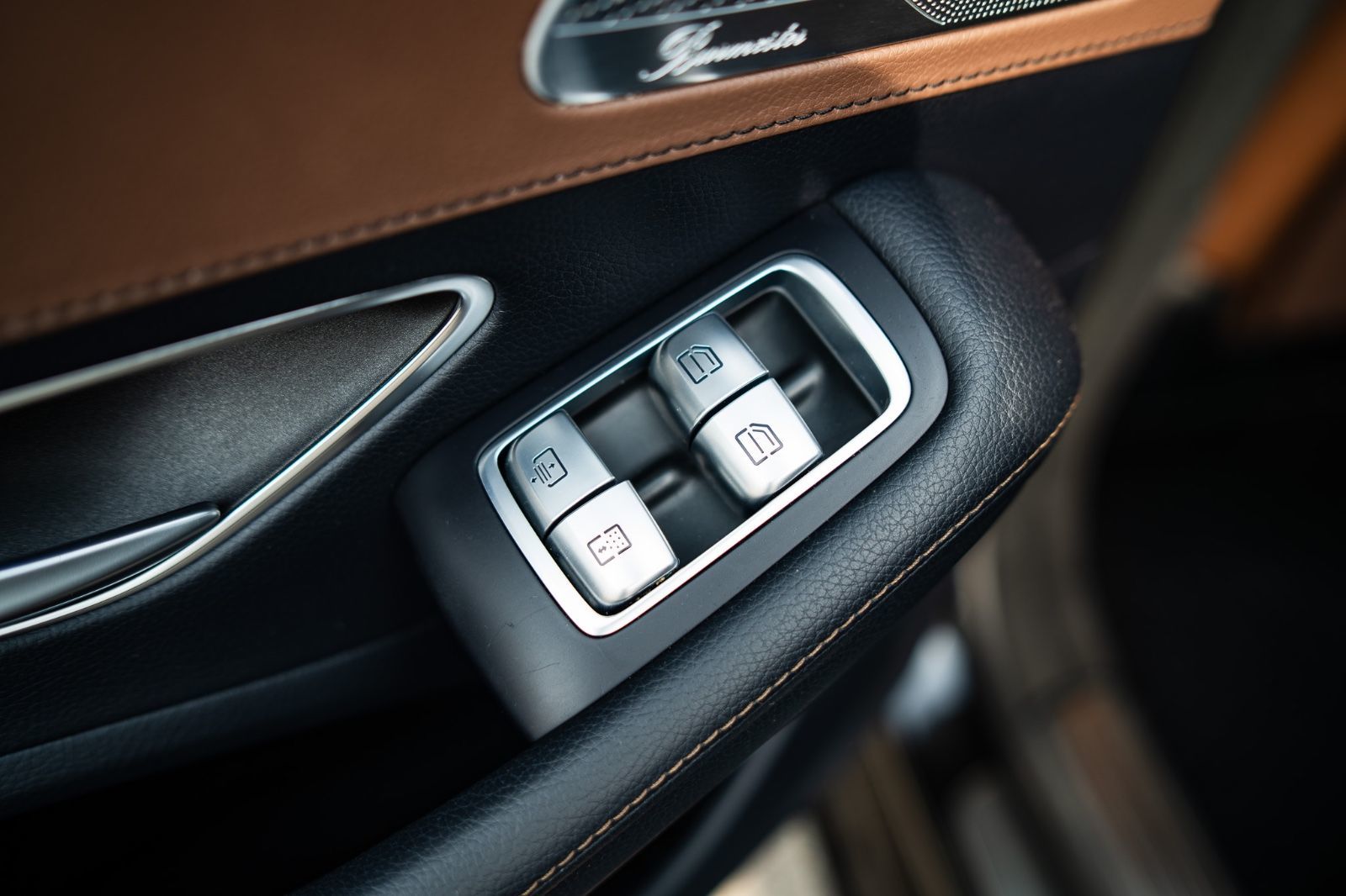 2017 Mercedes-Benz S-Class S 400-38