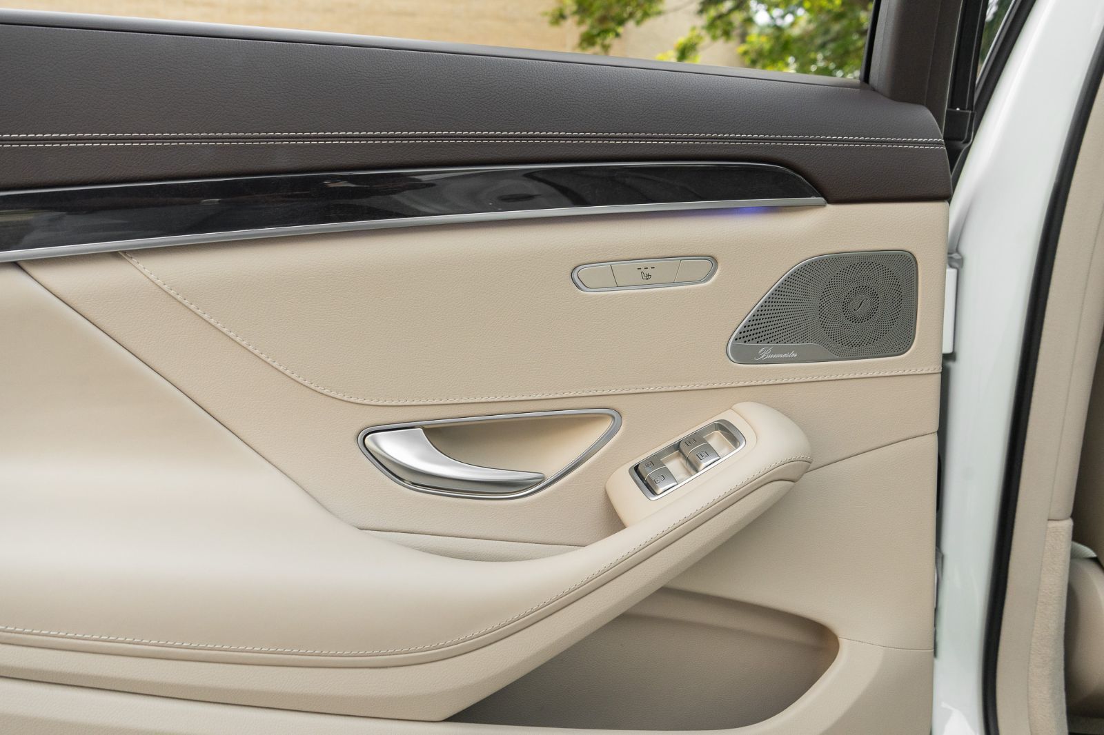 2019 Mercedes-Benz S-Class S 560 LWB-29
