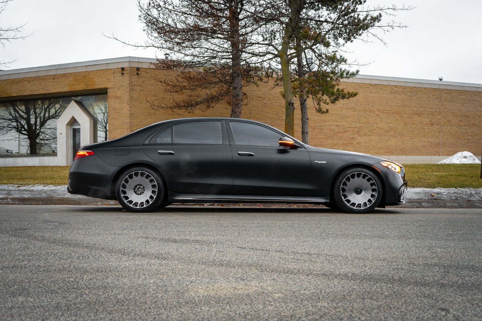 2024 Mercedes-Benz S-Class AMG S 63 E-3