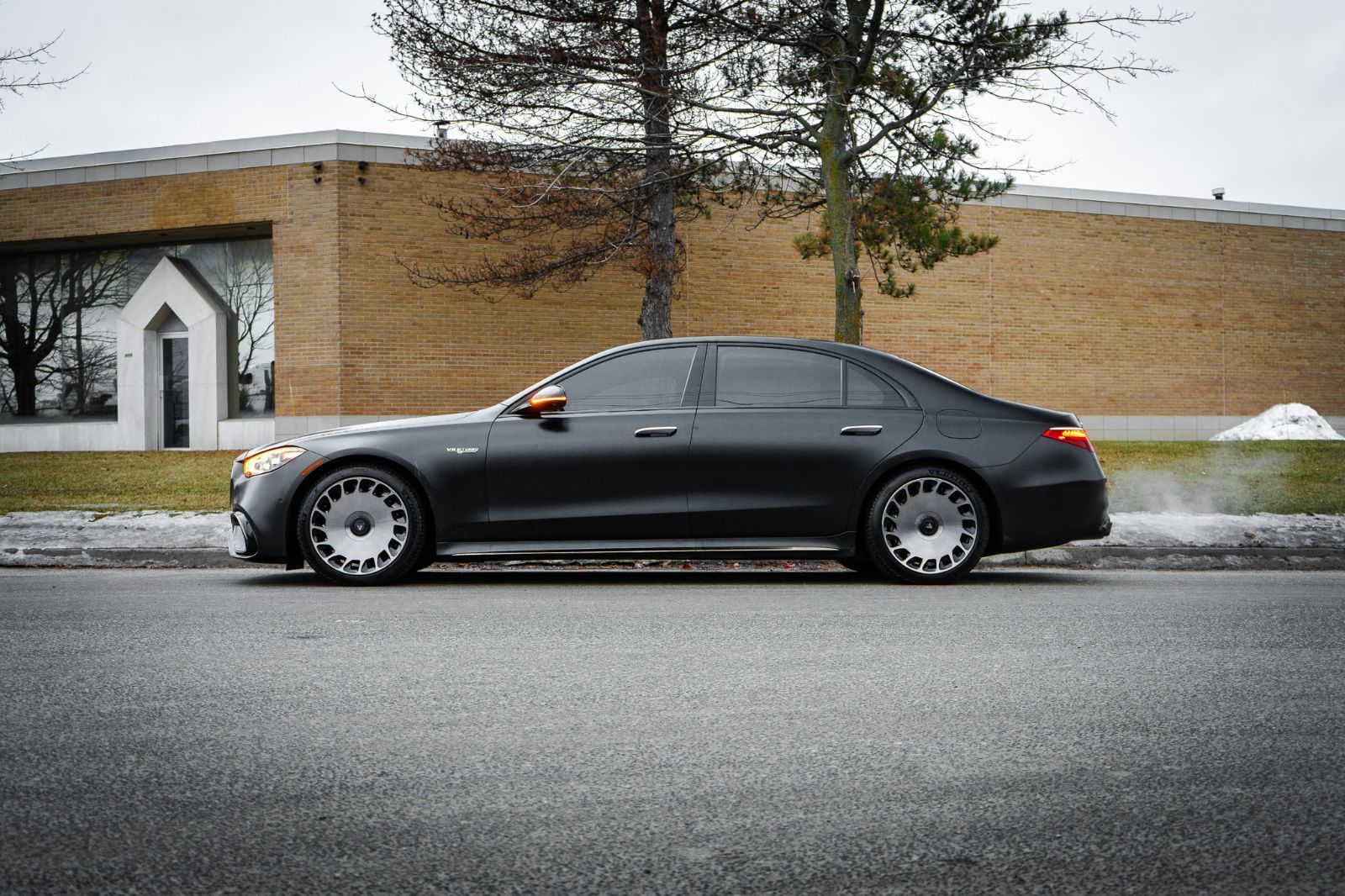 2024 Mercedes-Benz S-Class AMG S 63 E-4