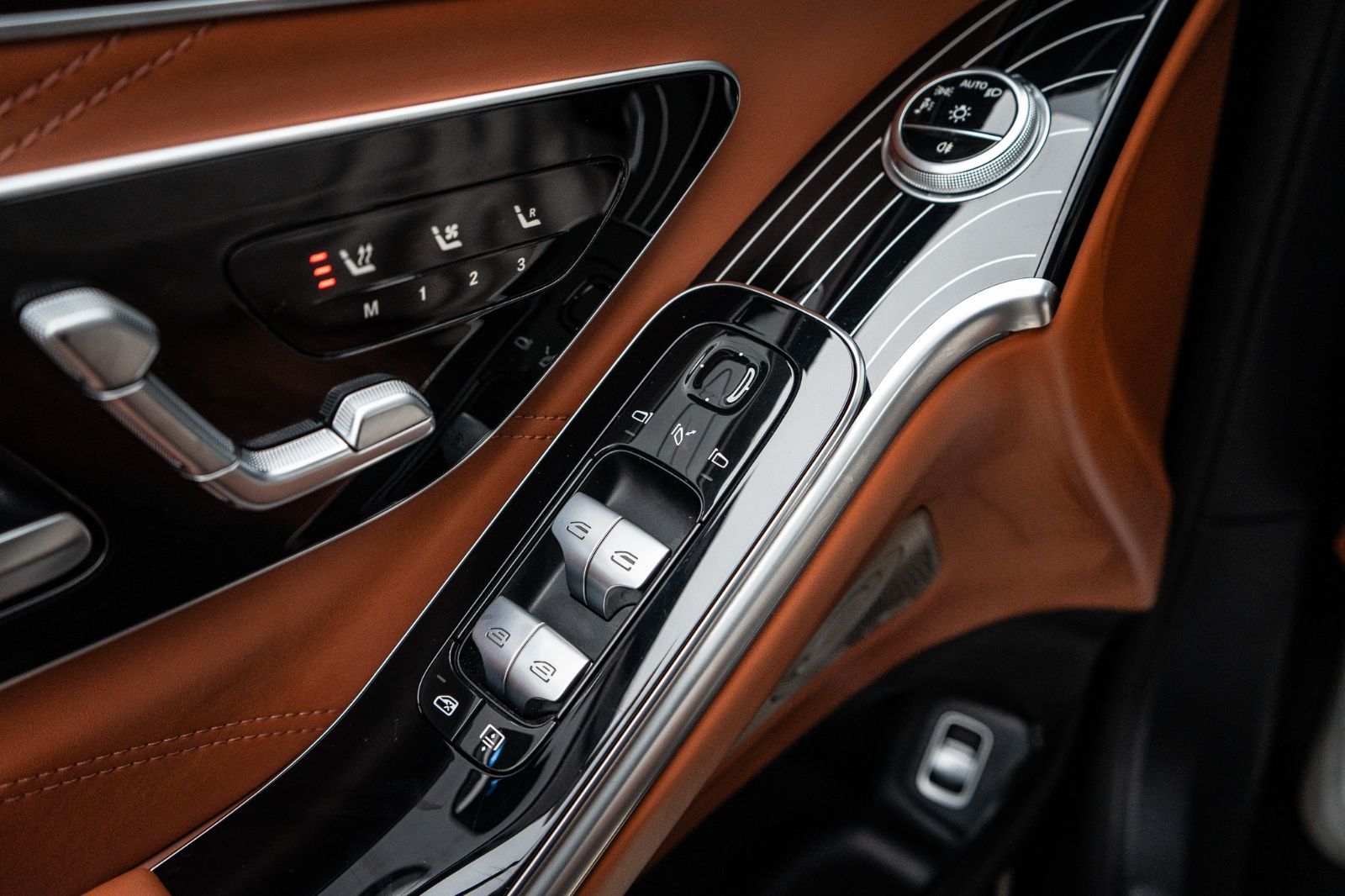 2024 Mercedes-Benz S-Class AMG S 63 E-25