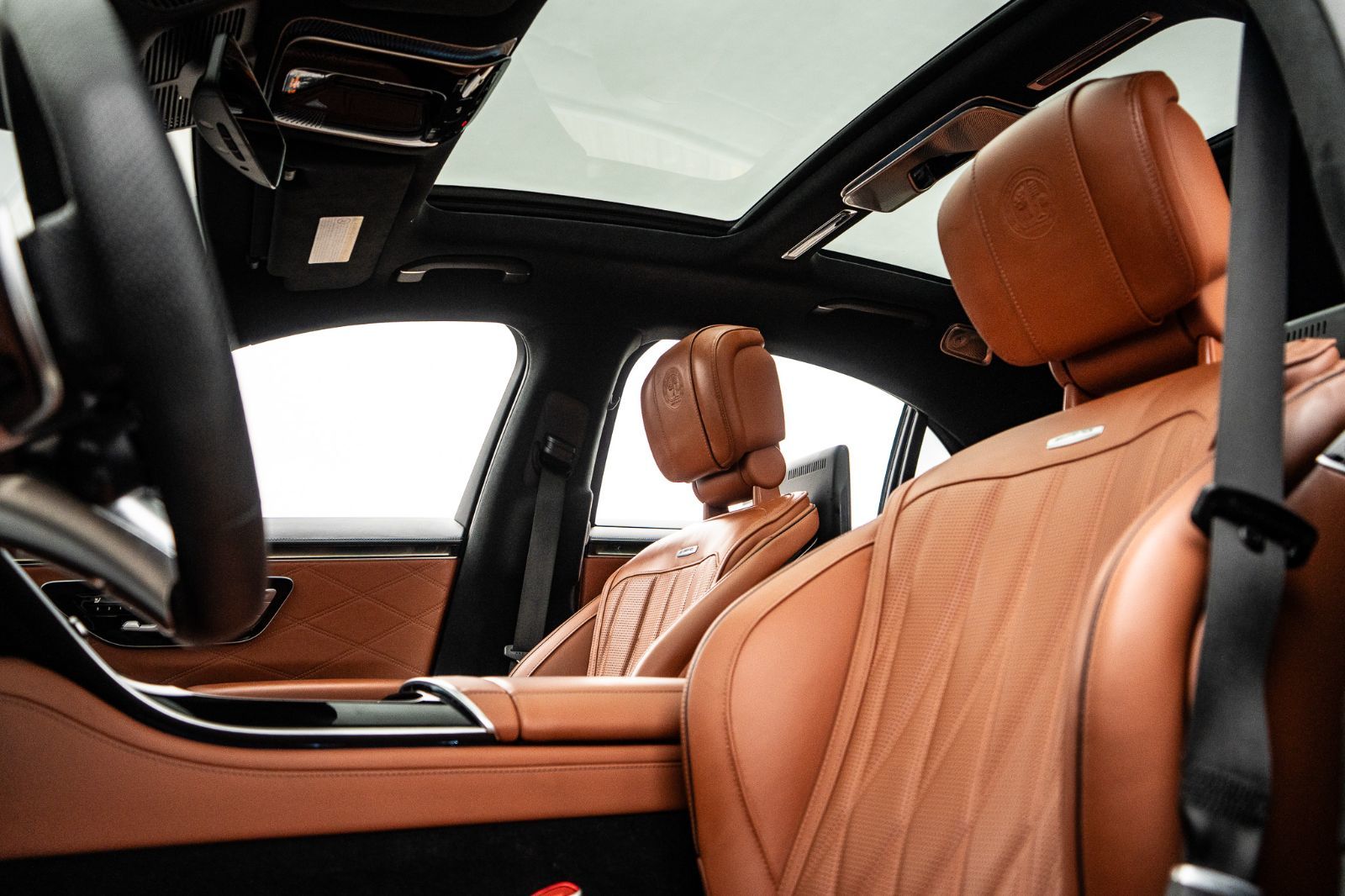 2024 Mercedes-Benz S-Class AMG S 63 E-32