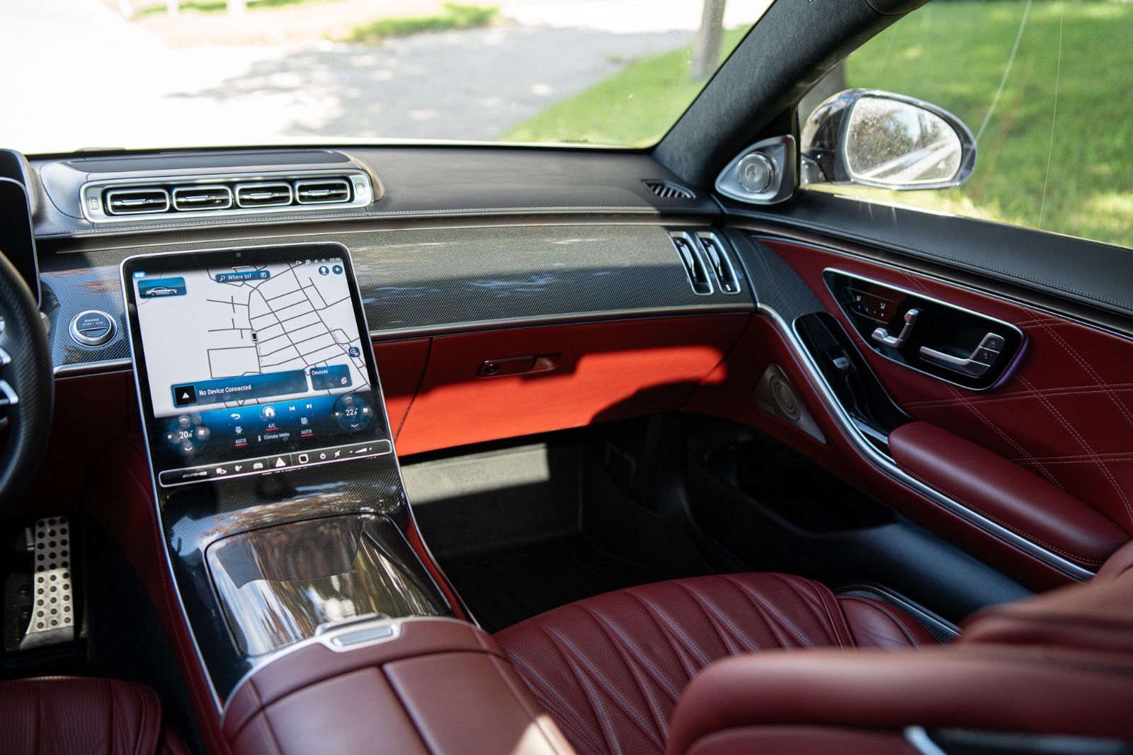 2024 Mercedes-Benz S-Class AMG S 63 E-16