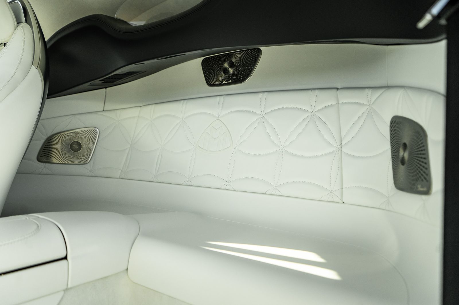 2026 Mercedes-Benz SL 680 Maybach SL 680 Monogram Series-32