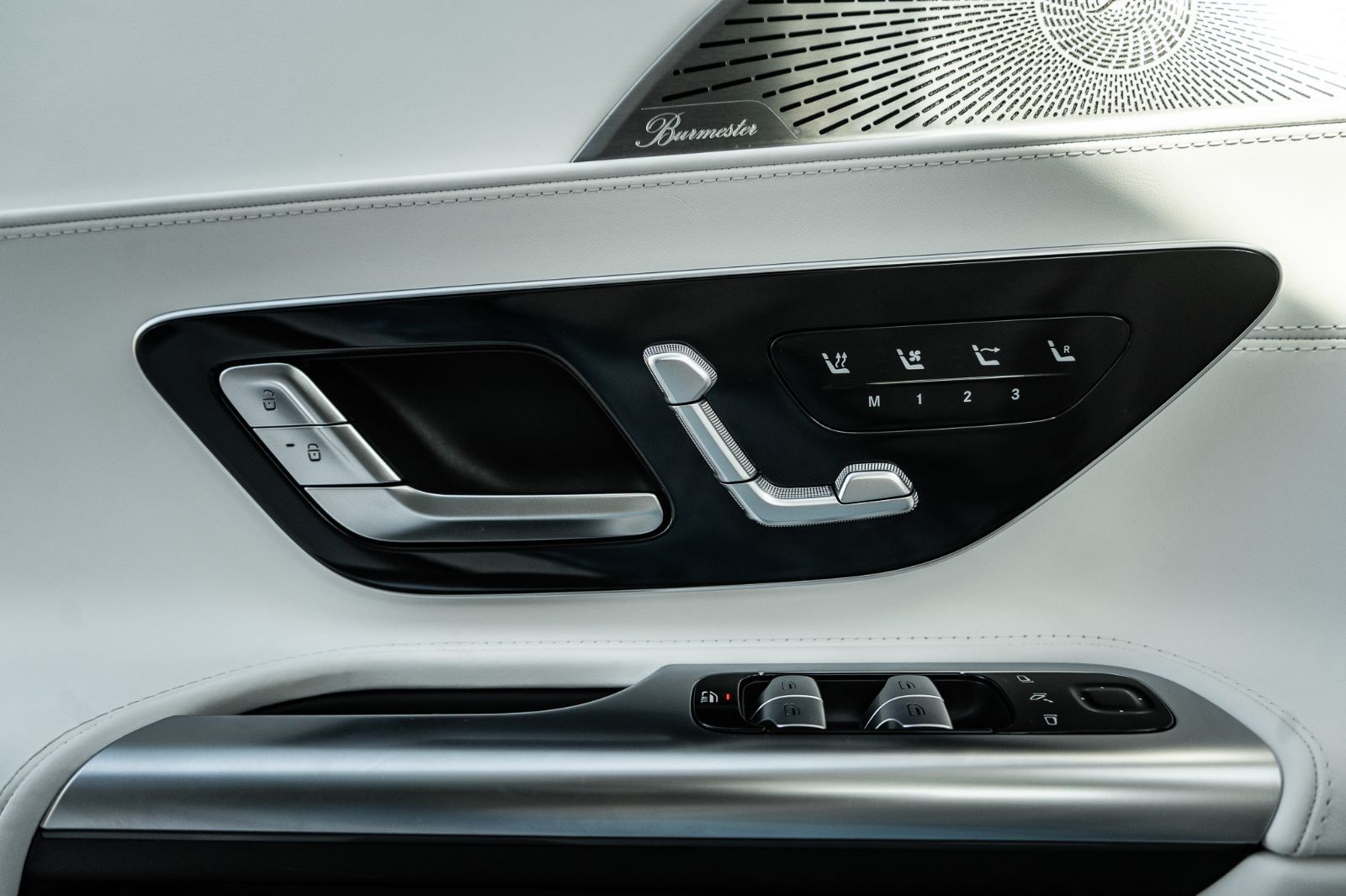 2026 Mercedes-Benz SL 680 Maybach SL 680 Monogram Series-23