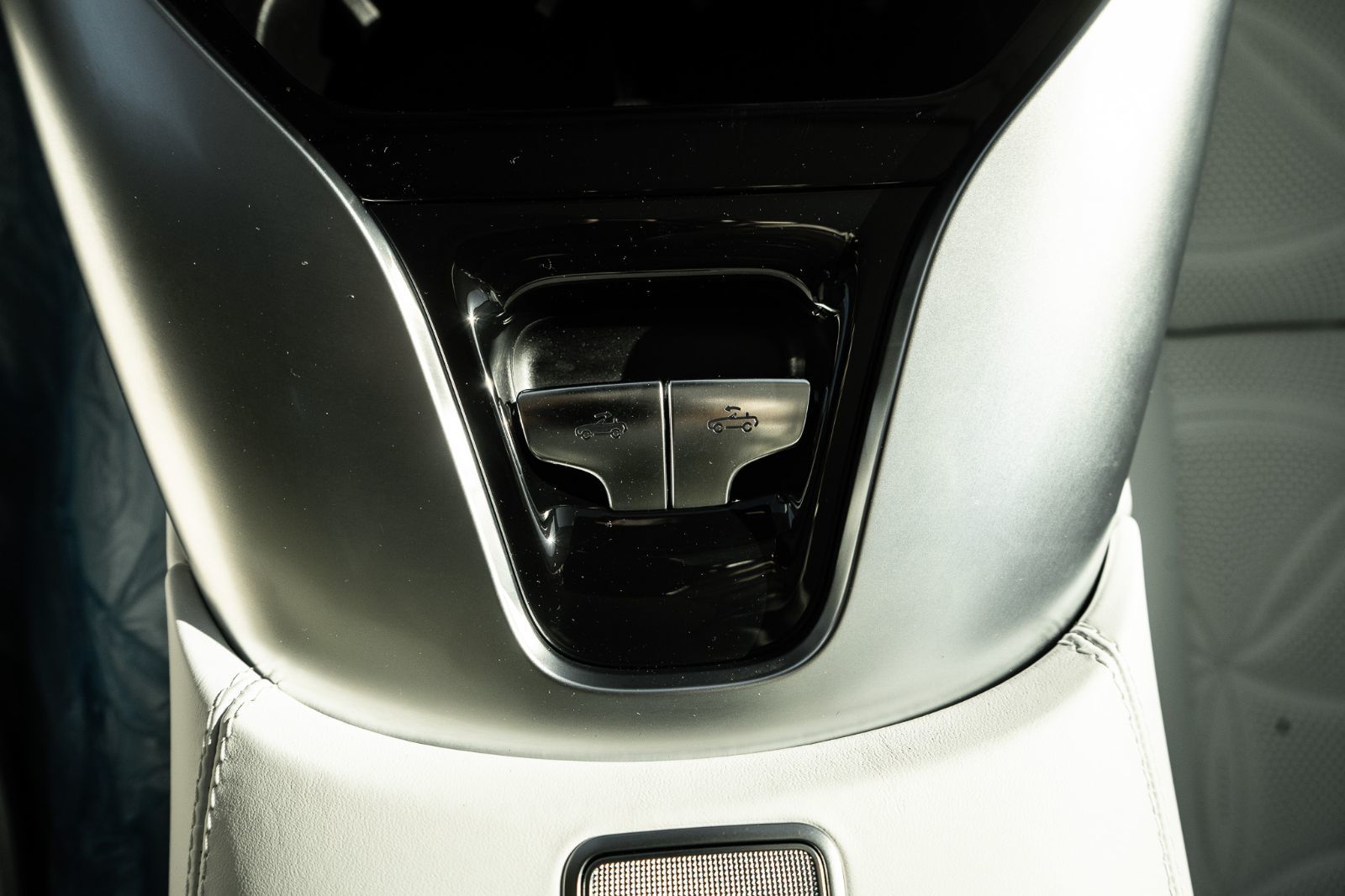 2026 Mercedes-Benz SL 680 Maybach SL 680 Monogram Series-18