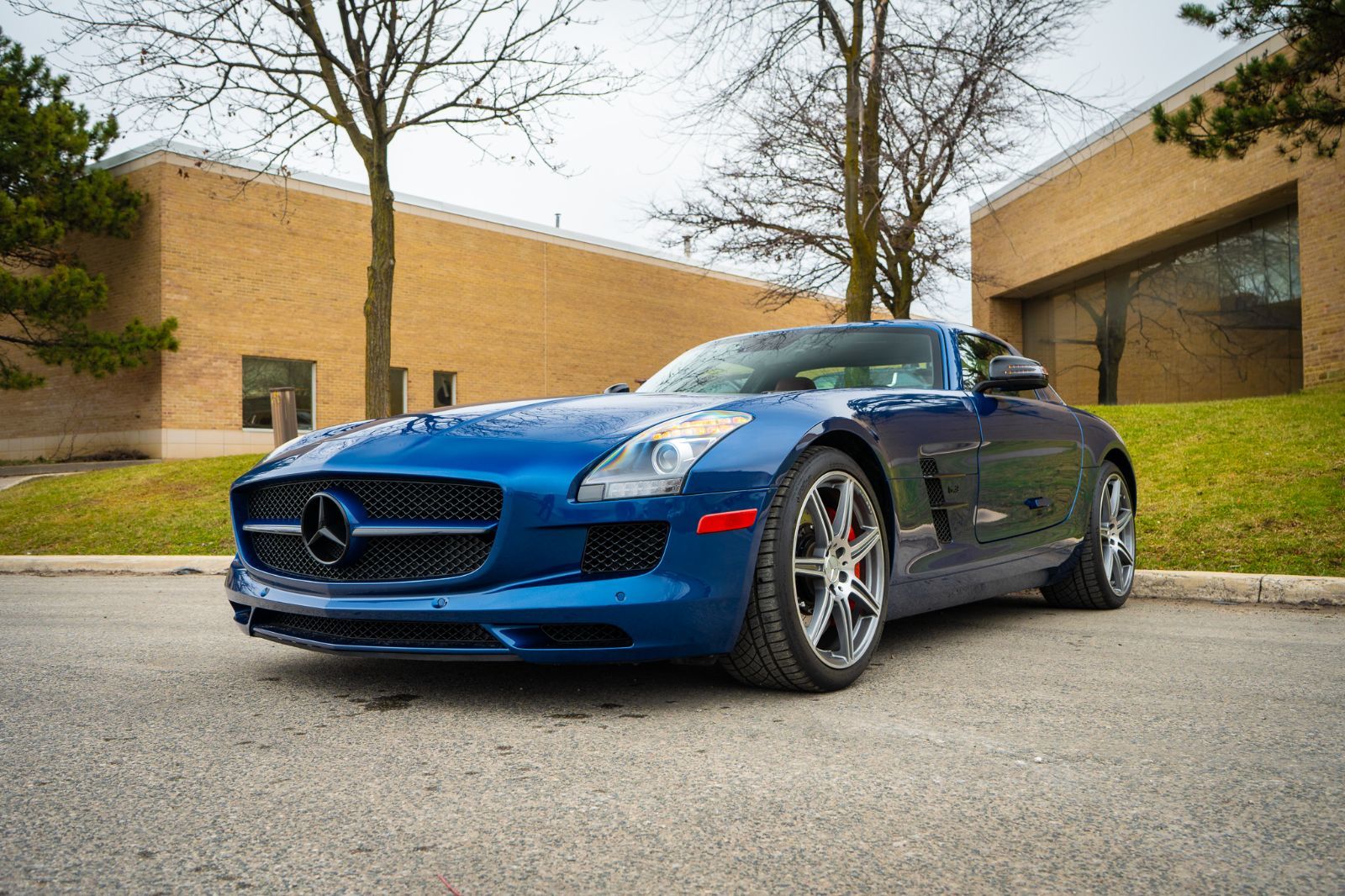 2011 Mercedes-Benz SLS AMG-30