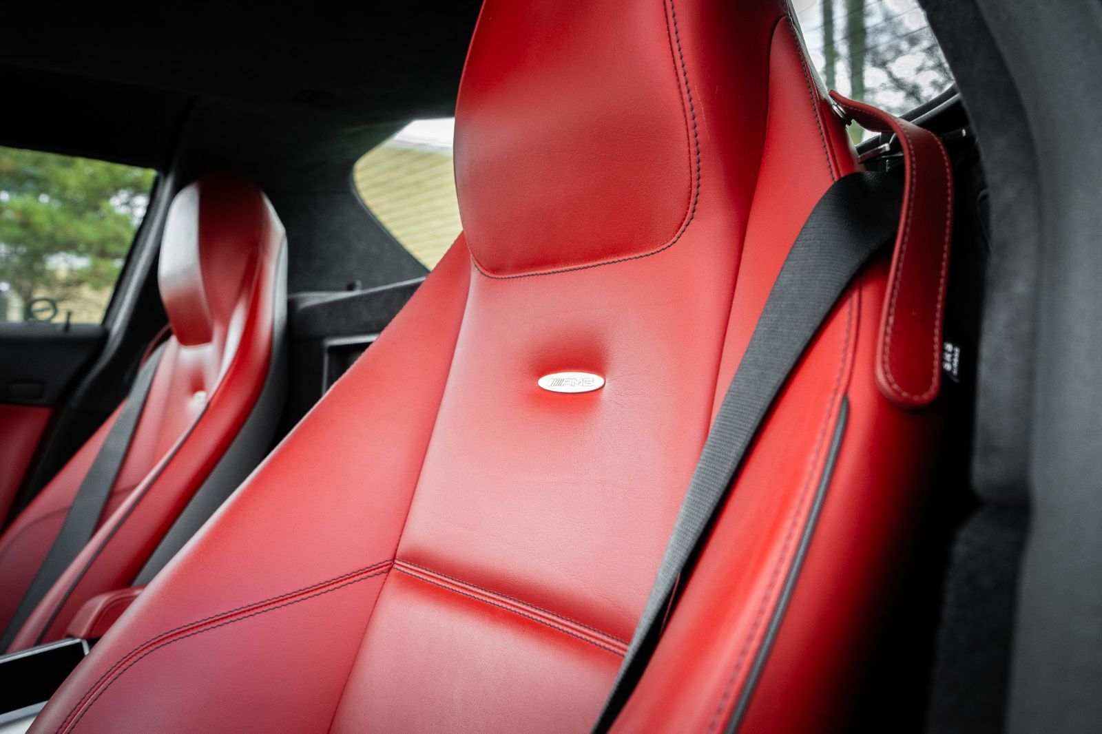 2011 Mercedes-Benz SLS AMG-25