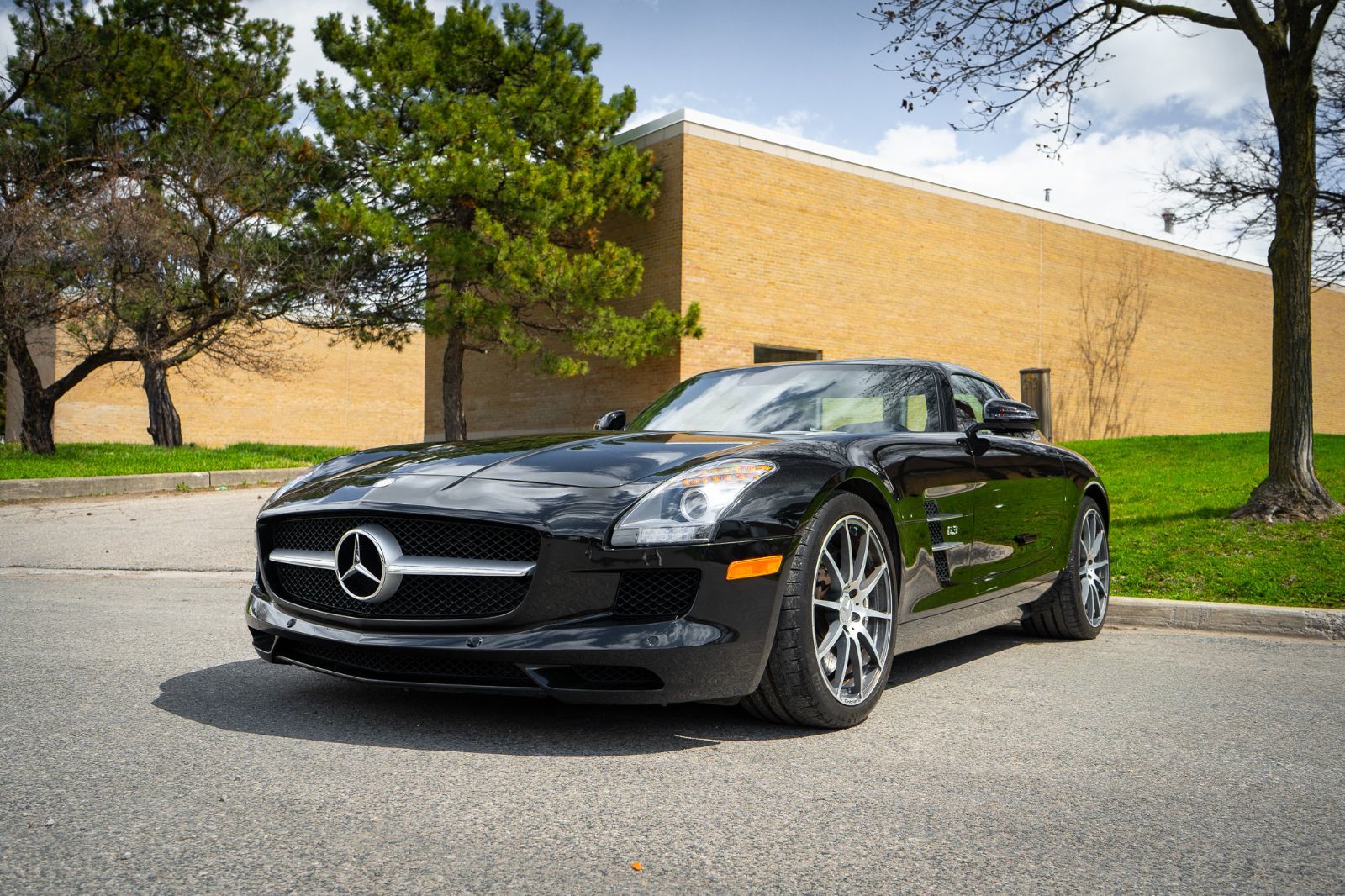2011 Mercedes-Benz SLS AMG-31
