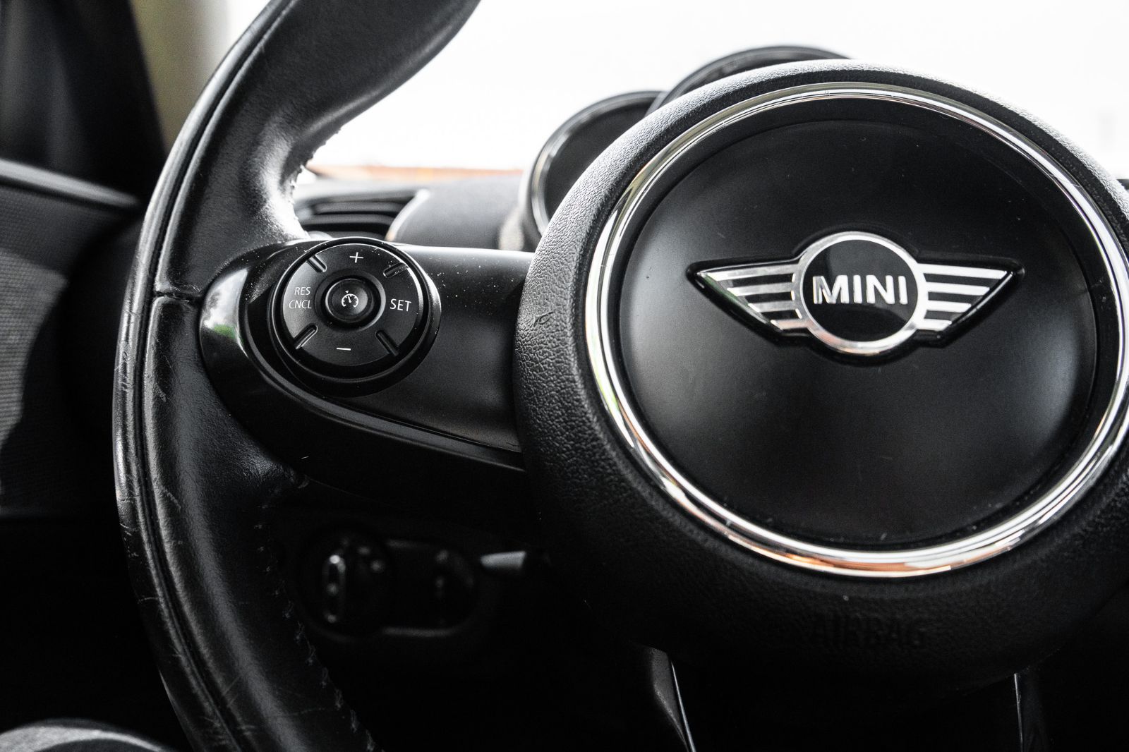 2019 MINI Clubman Cooper-11