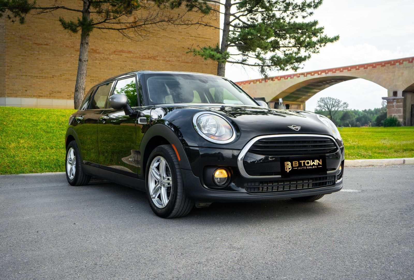 2019 MINI Clubman Cooper-2