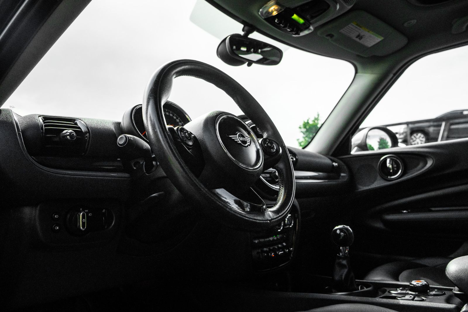 2019 MINI Clubman Cooper-24