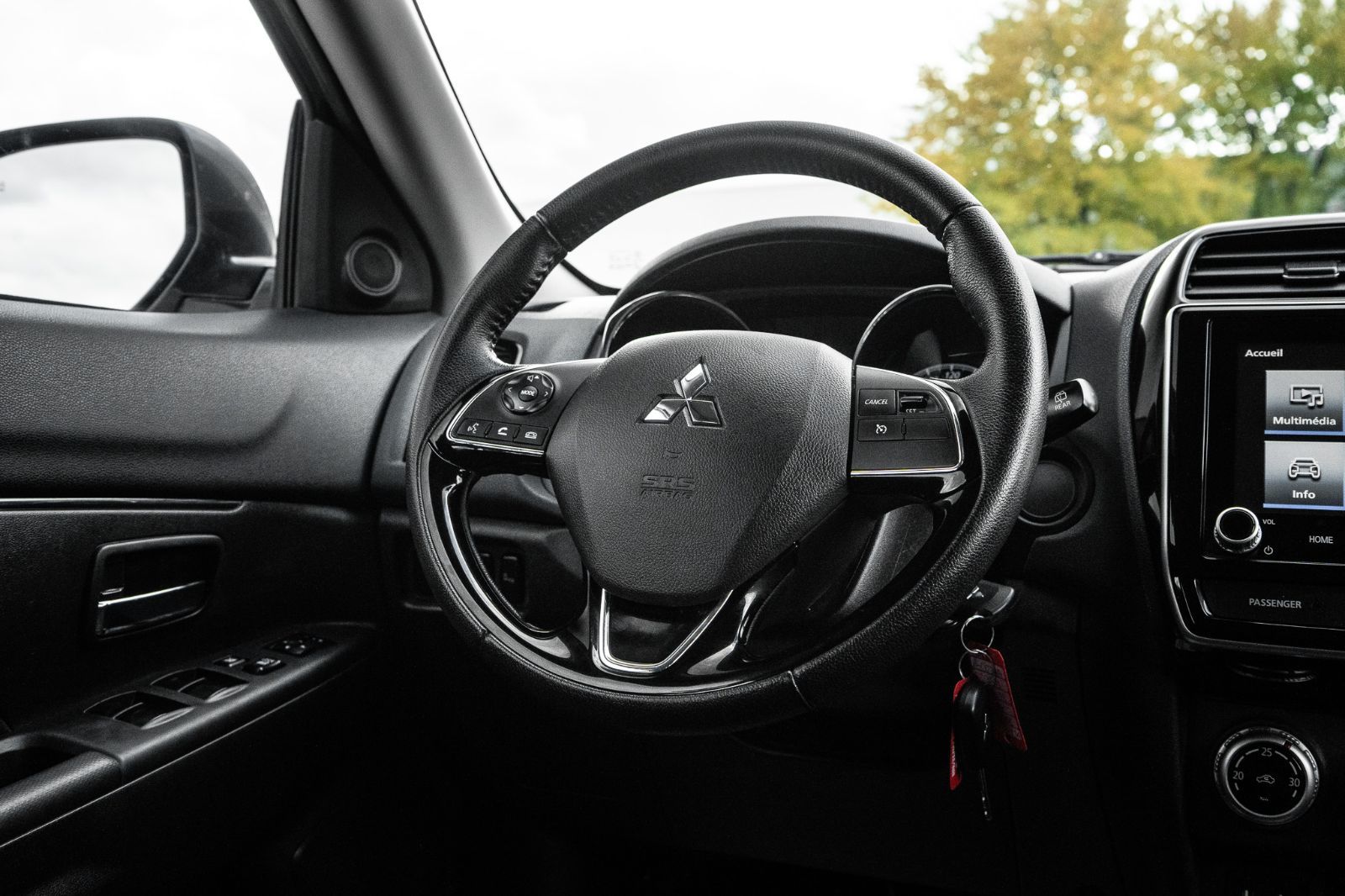 2021 Mitsubishi RVR SE AWD-10