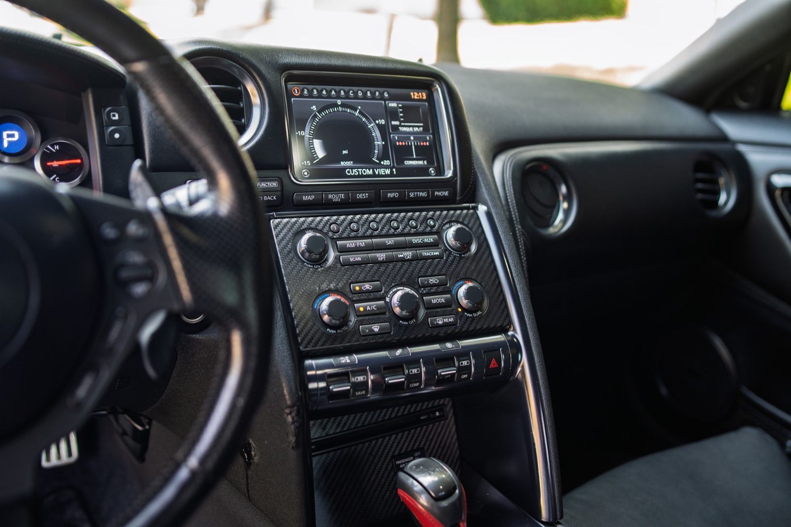 2012 Nissan GT-R Black Edition-20