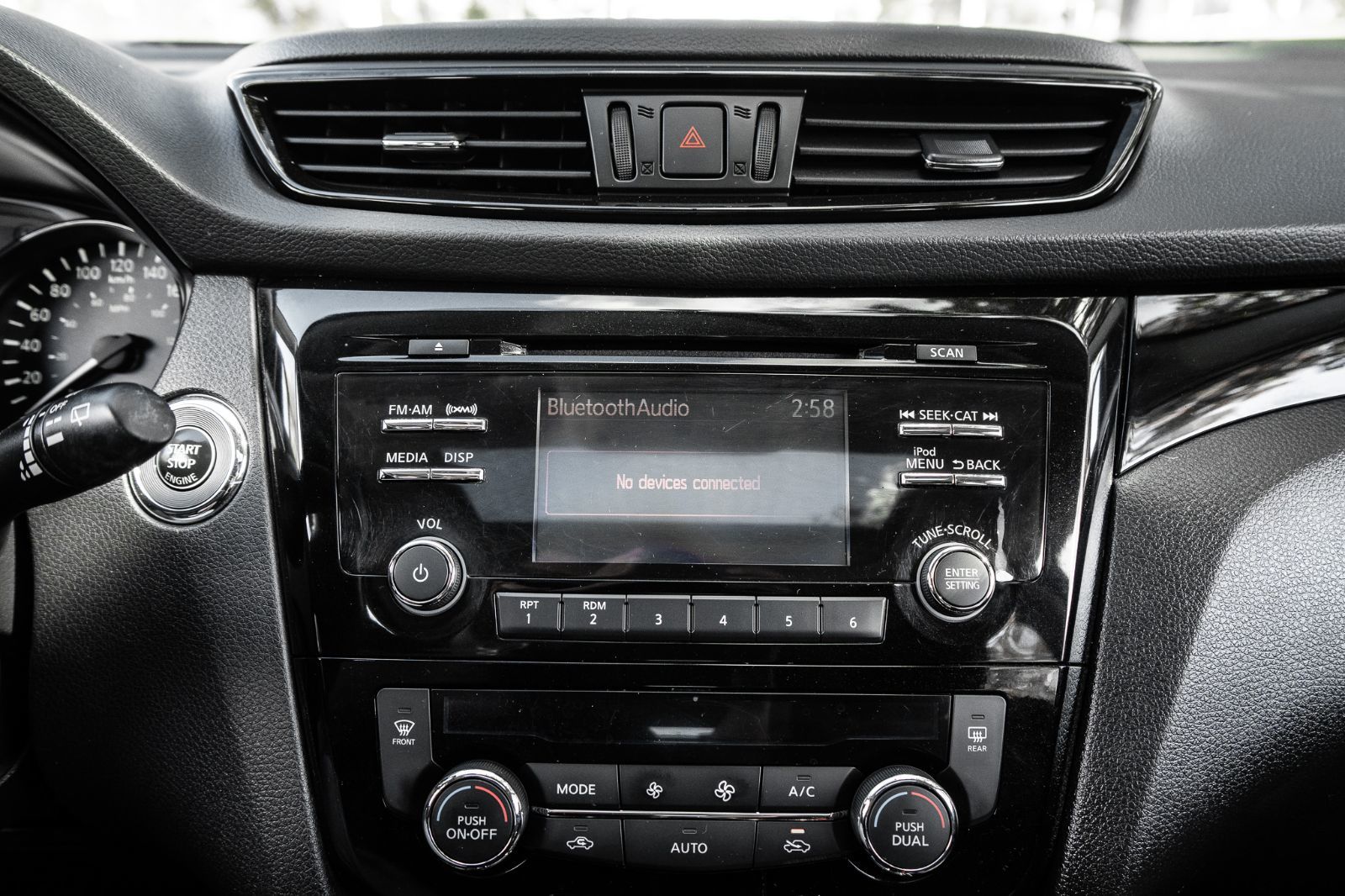 2018 Nissan Qashqai SV-14