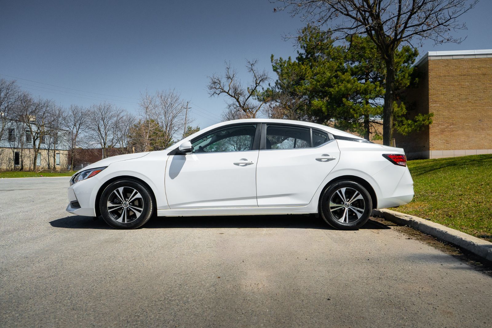2023 Nissan Sentra SV-4