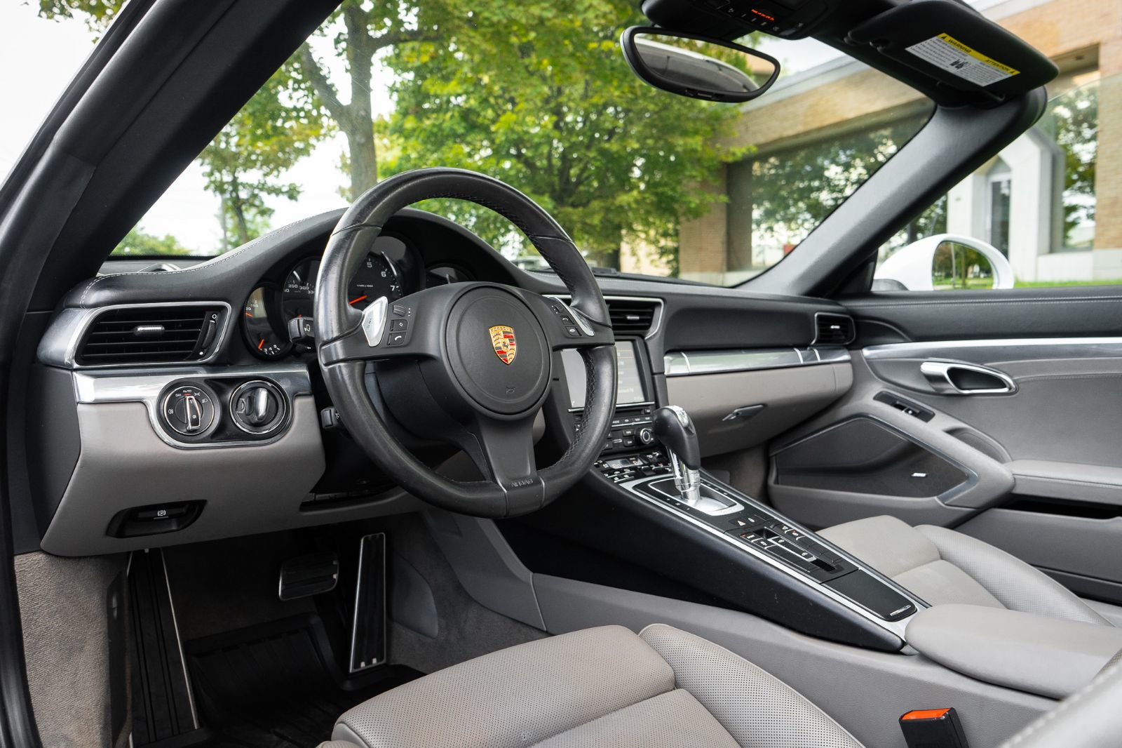 2016 Porsche 911 TARGA 4-25