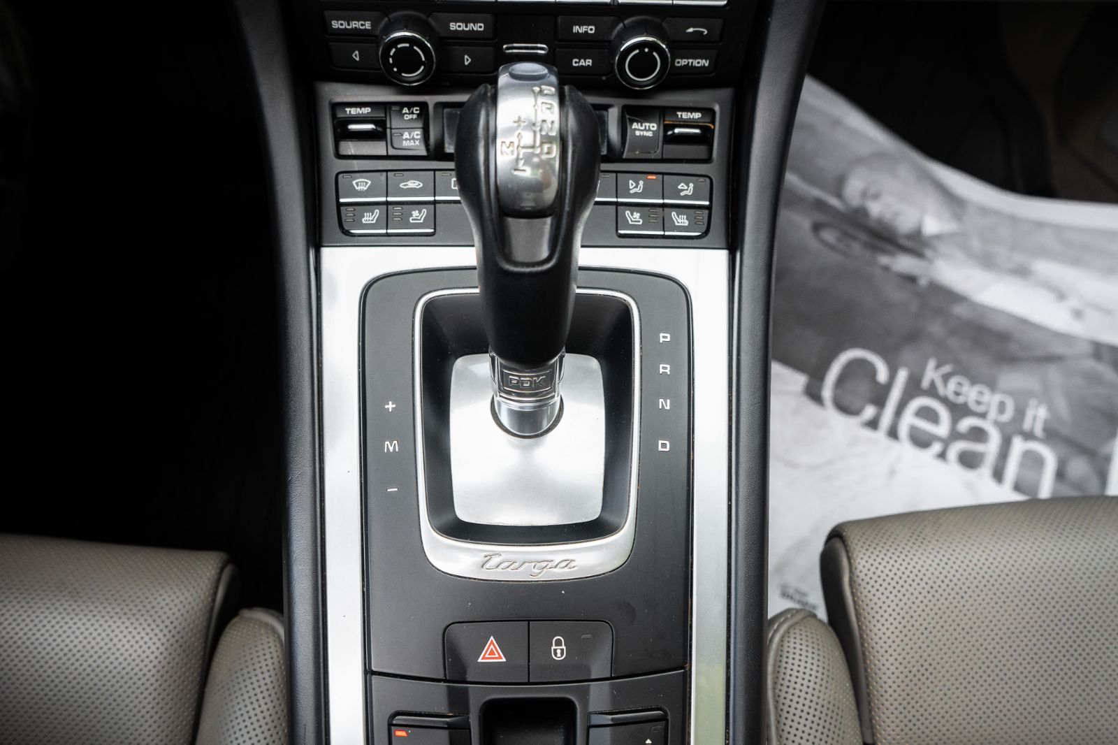 2016 Porsche 911 TARGA 4-18