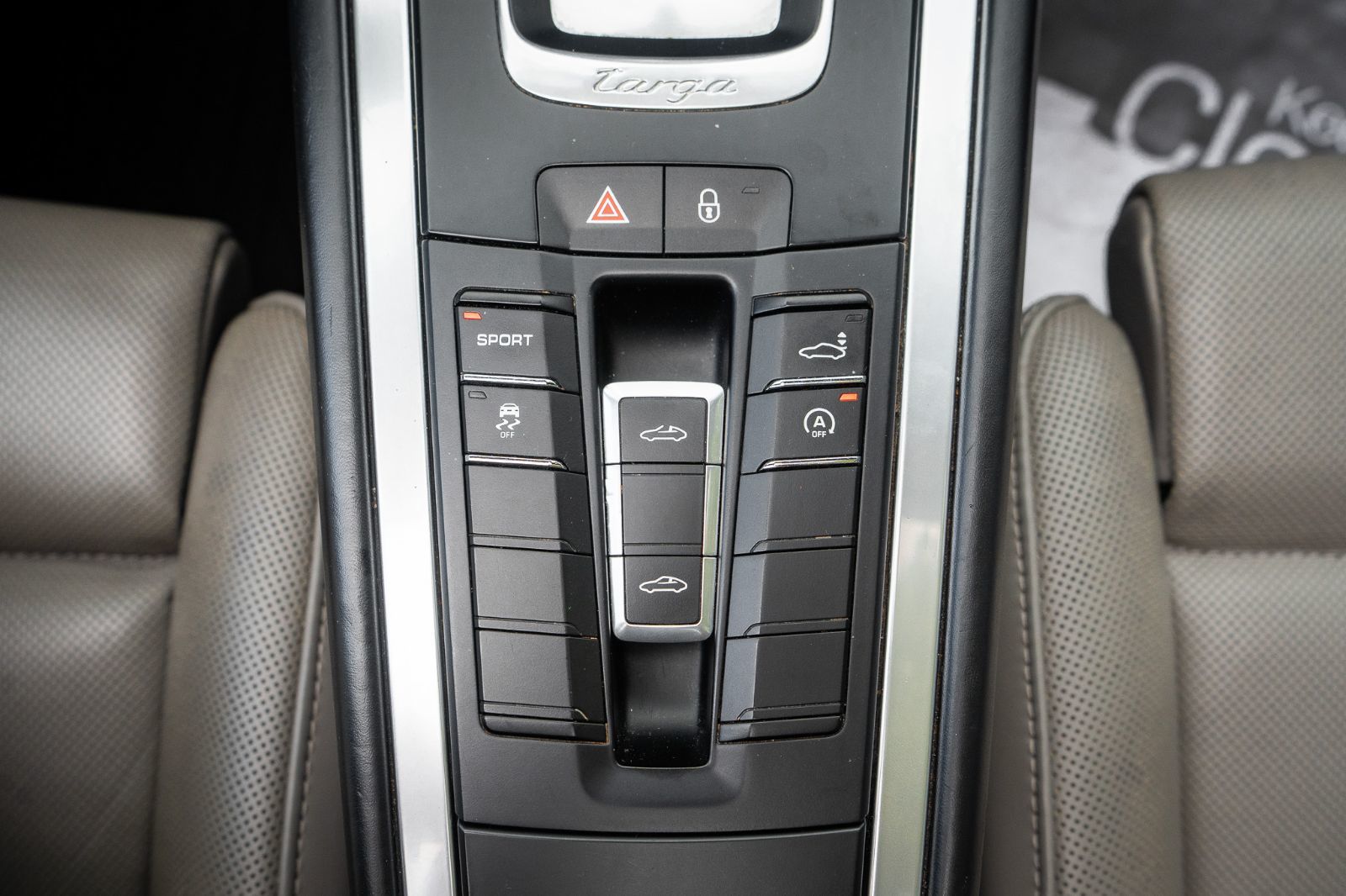 2016 Porsche 911 TARGA 4-19