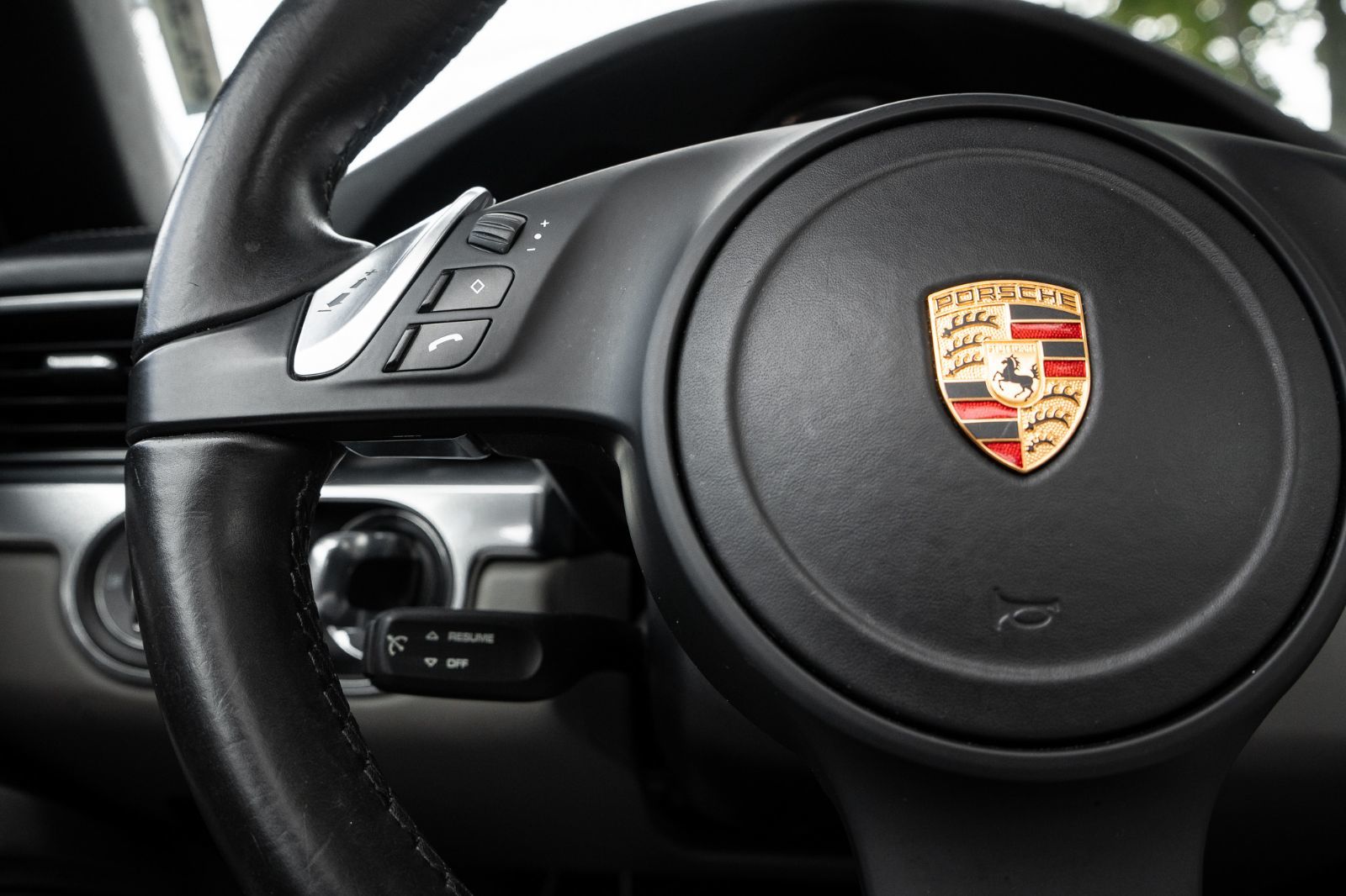 2016 Porsche 911 TARGA 4-10