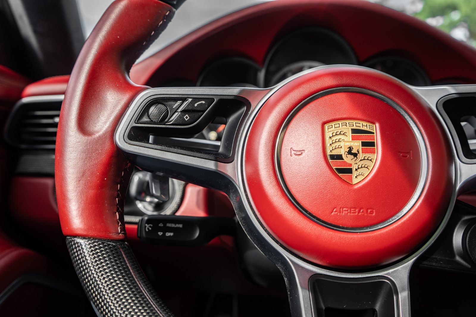 2017 Porsche 911 Turbo S-11